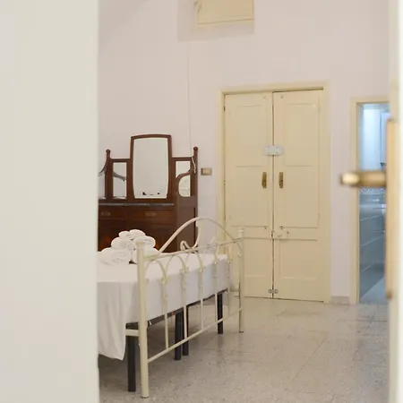 Purita - By Ap Pensionat Gallipolli